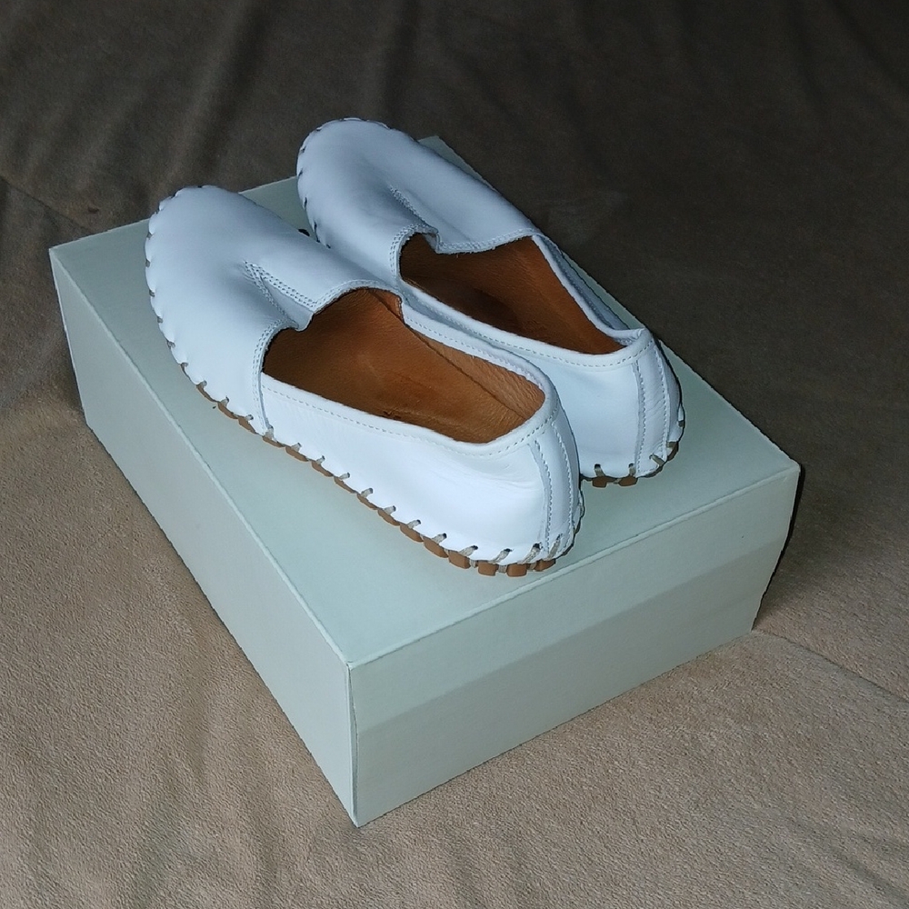 Spring Step White Moccasins for Women